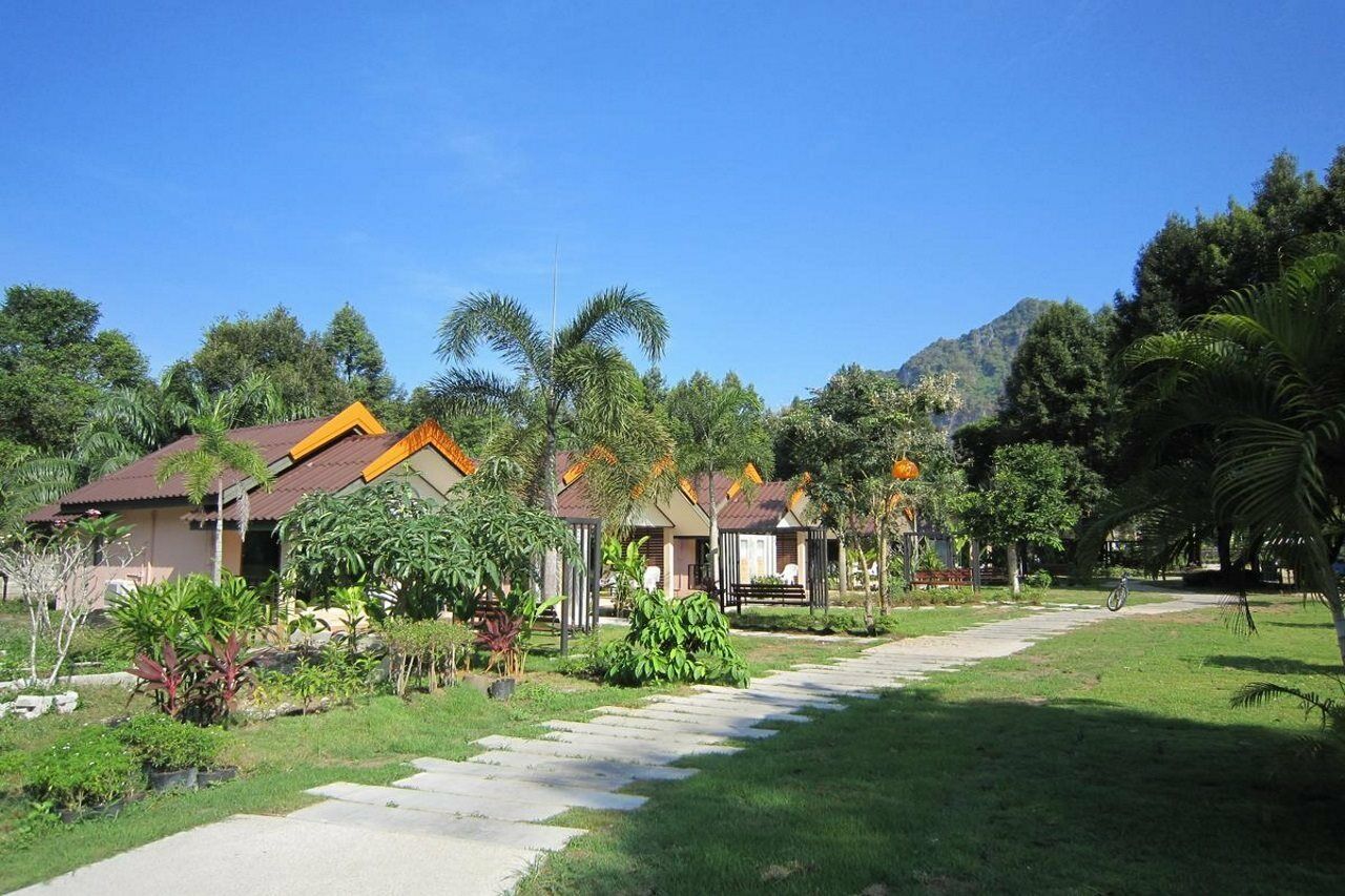Hotel Orange Tree House Aonang à Ban Khlong Haeng Extérieur photo